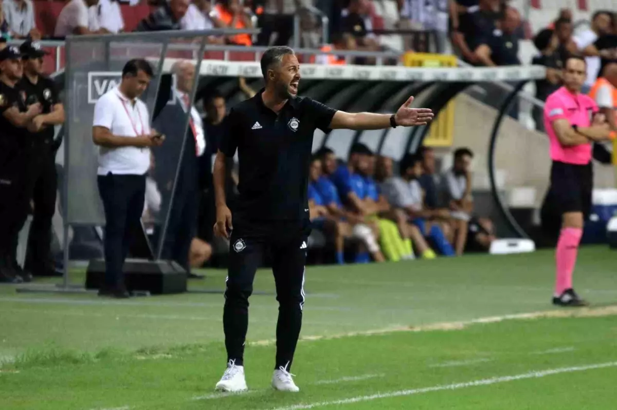 Bucaspor 1928'de Yeni Teknik Direktör Ayhan Tuna Üzümcü