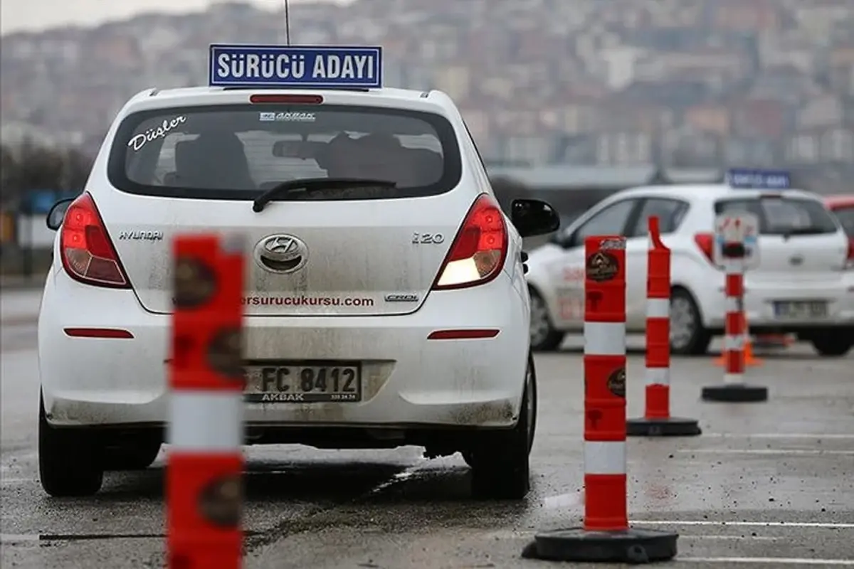 Yeni Yılla Birlikte Ehliyet Ücretlerinde %60 Zam!