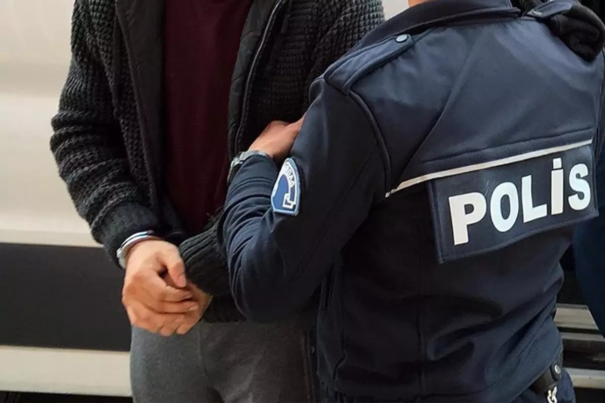 Kayseri'de Evinden Havaya Ateş Açan Şüphelinin Yakalanması ve Detaylar