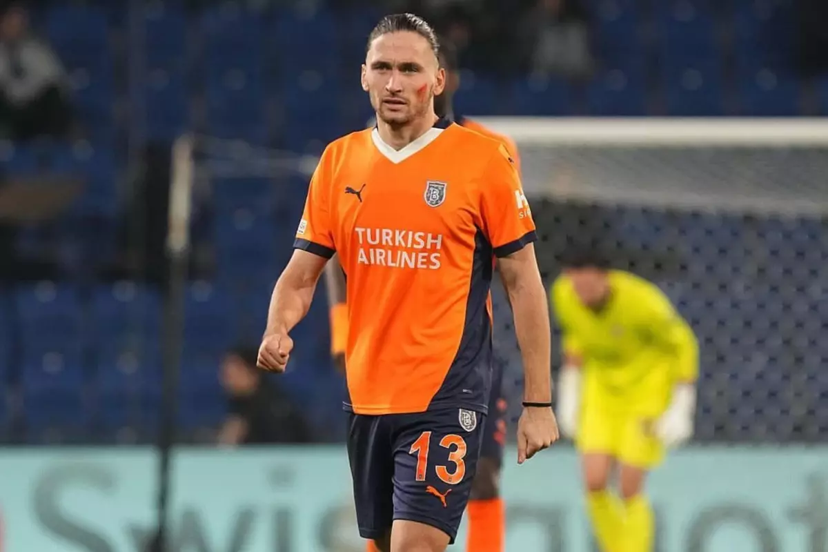 Başakşehirli Orta Saha Oyuncusu Miguel Crespo'nun Galatasaray Maçı Cezası ve Performansı