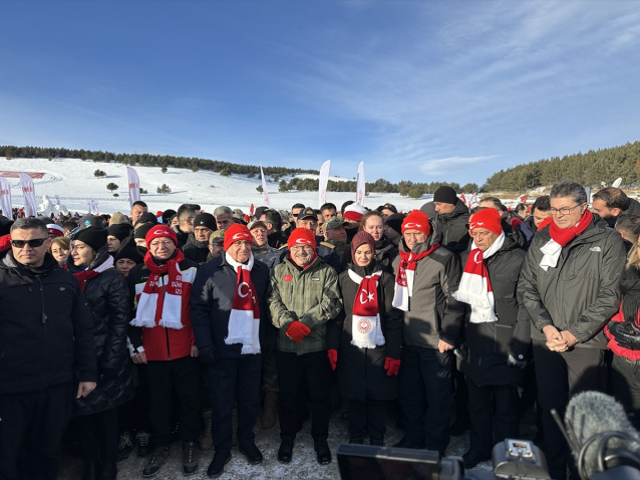 Soğuk Havaya Rağmen Yüksek Katılım