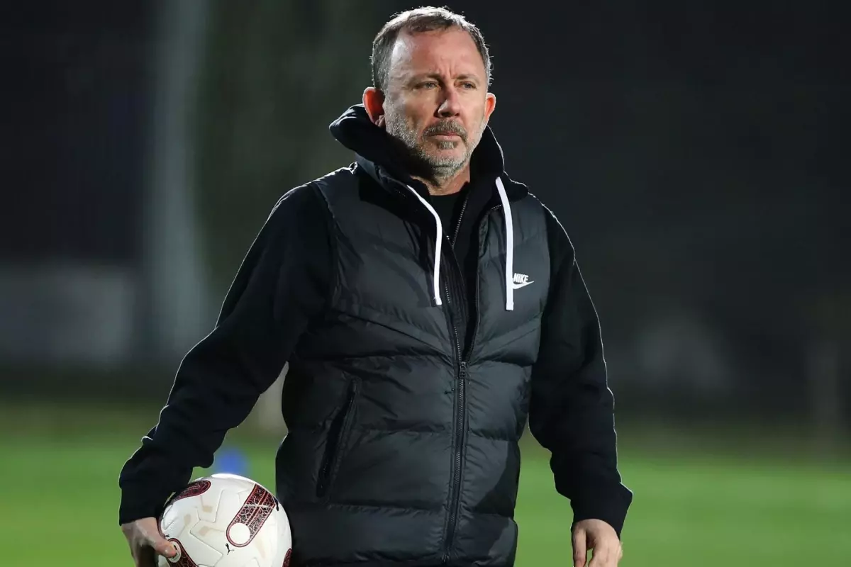 Beşiktaş ile Anlaşmayı Reddeden Tecrübeli Teknik Direktör Sergen Yalçın