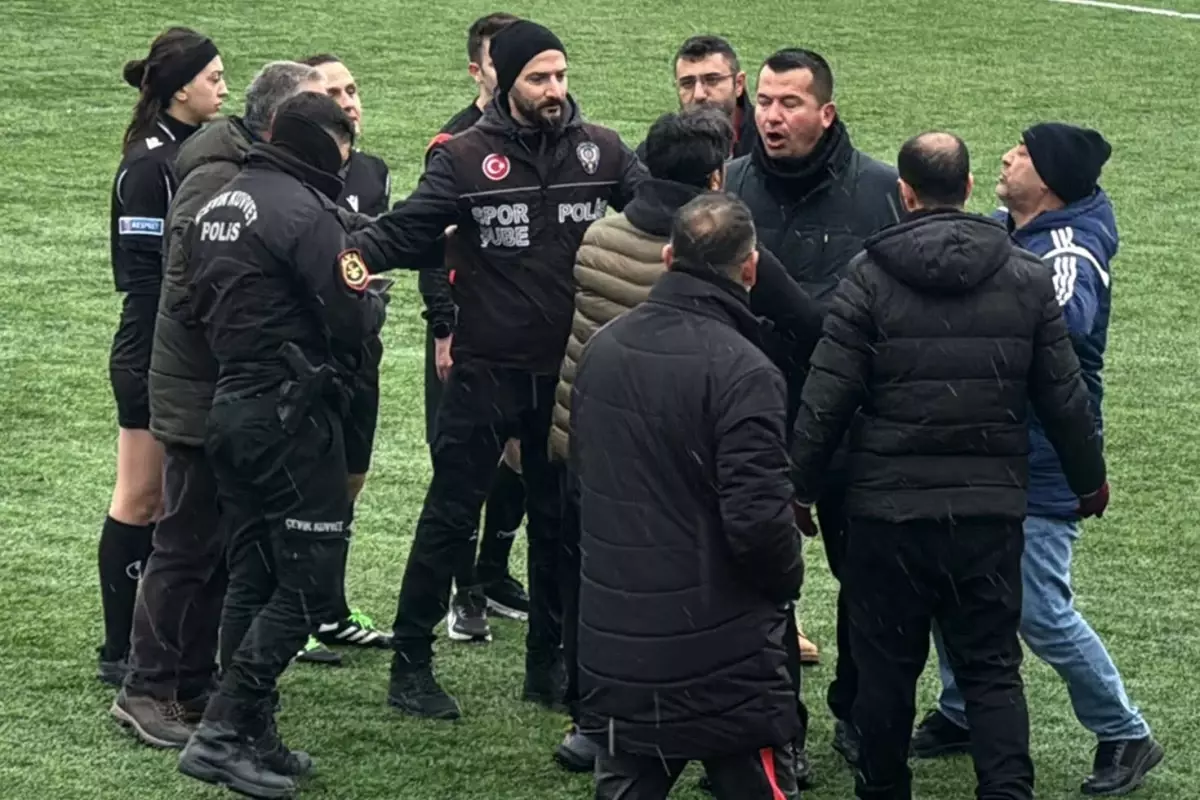 Sivas'ta U16 Ligi A Grubu'nda Heyecan Dolu Anlar