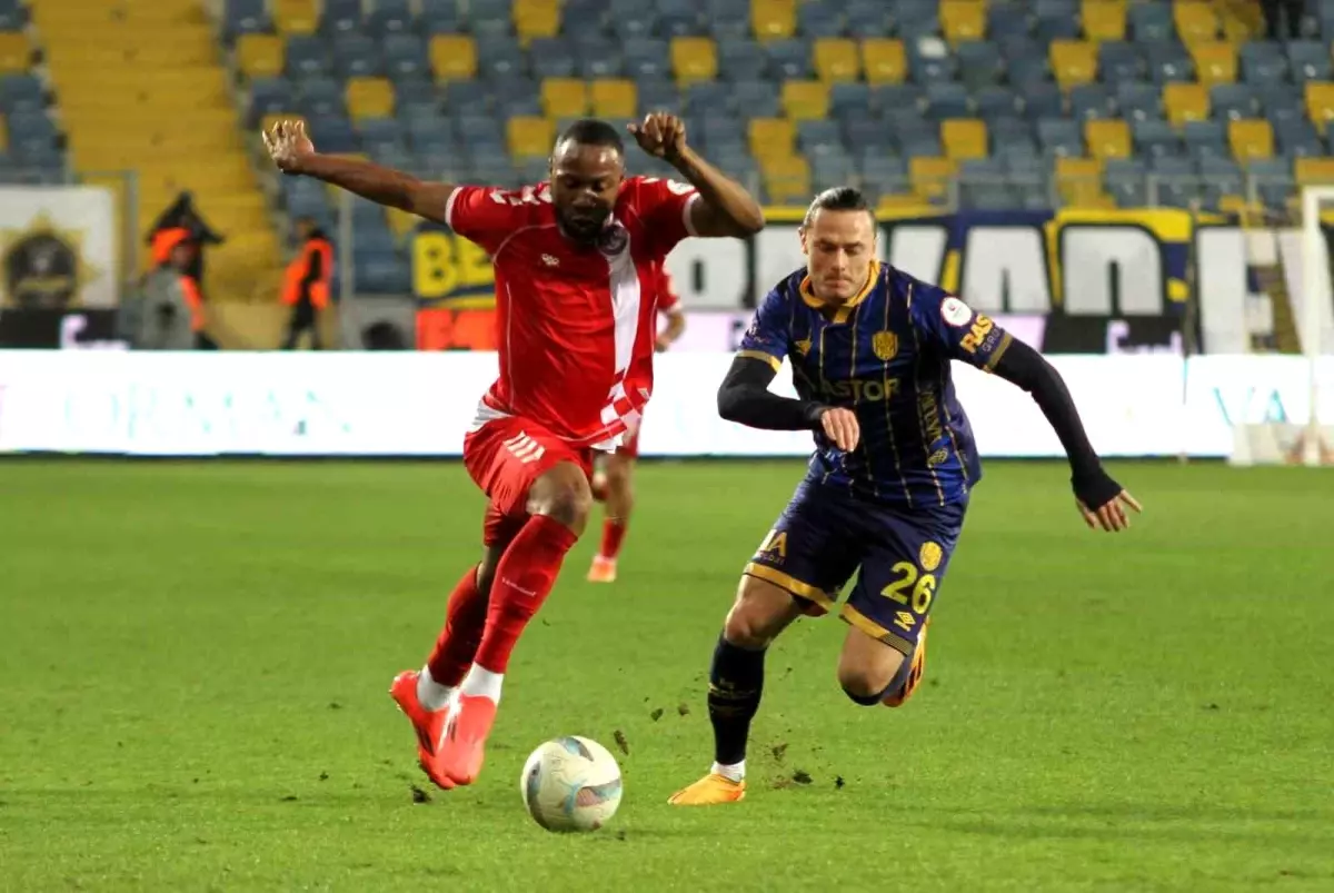Trendyol Süper Lig'in 18. Haftasında Nefesleri Kesen Mücadele