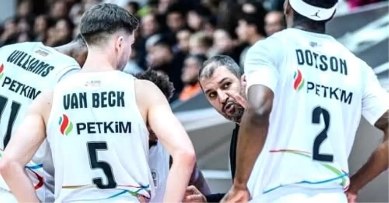 Aliağa Petkimspor, Büyükçekmece Basketbol'u Zorlu Mücadelede 72-67 Yendi
