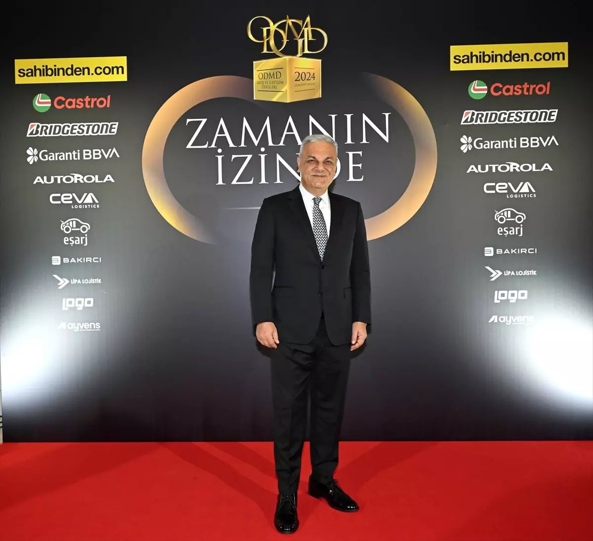 Görkemli Tören ve Katılımcılar