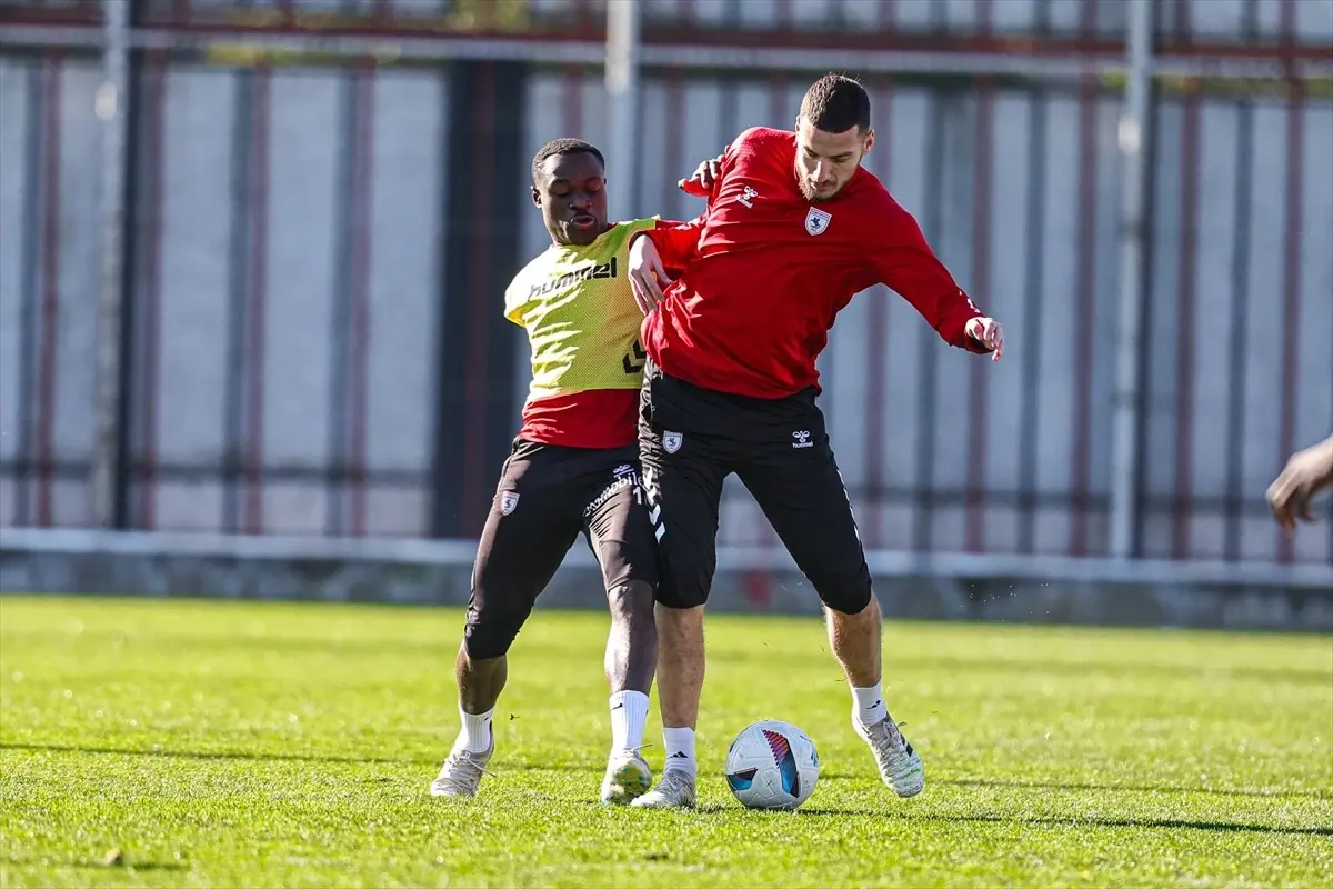 Samsunspor, Kayserispor Maçı İçin Antrenmanlarını Sürdürüyor
