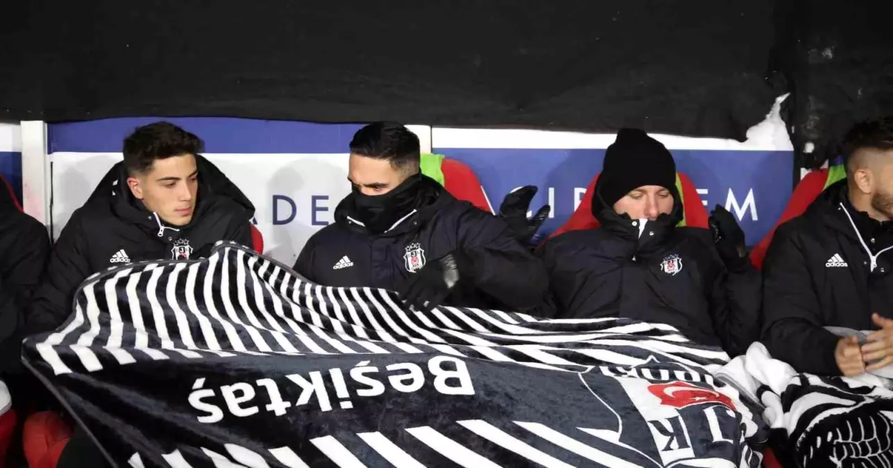 Sivasspor ve Beşiktaş Arasındaki Ziraat Türkiye Kupası D Grubu Açılış Maçı